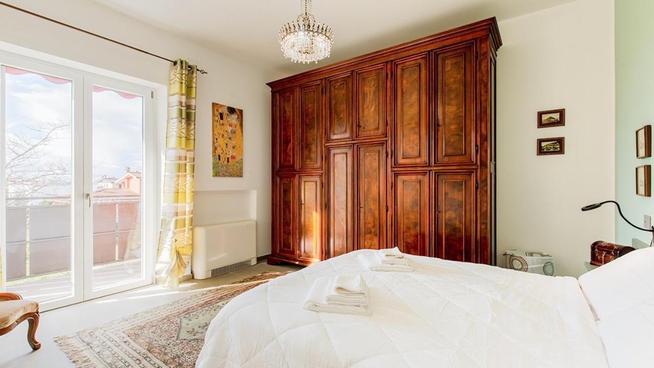 Apartment Scini By Rentbeat *